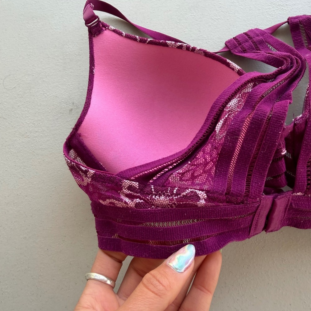 Victoria's Secret PINK 32D Purple & Pink Floral Lace Lightly Lined Racerback Bra - Picture 14 of 16